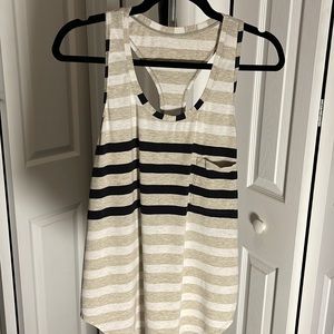 Lululemon love tank pocket - size 10
